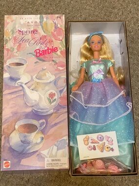 Vintage Avon Spring Tea Barbie Doll 1997